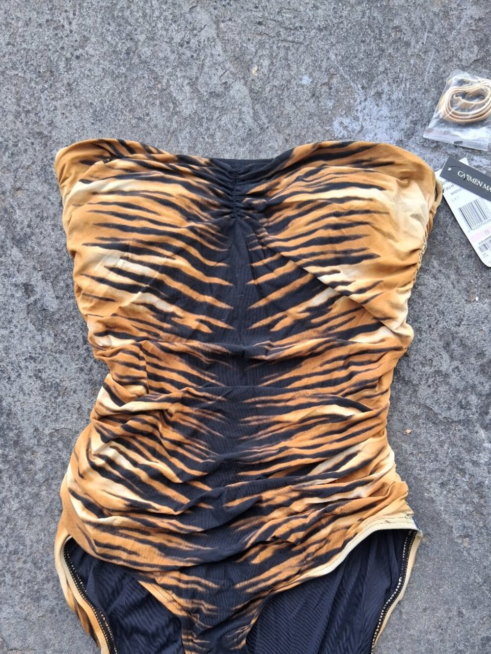 new Carmen Marc Valvo  Strapless One Piece Leopard Print 10